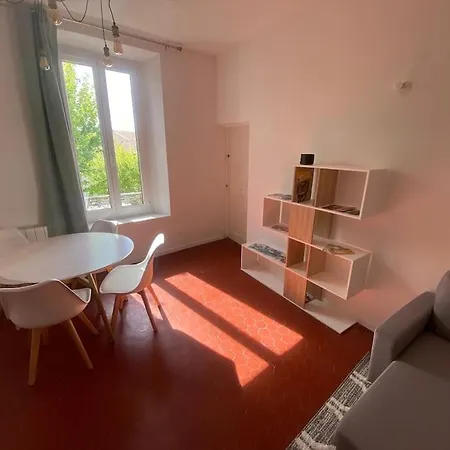 Apartment Charmant T3 Dans Le Centre Historique