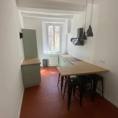 Apartment Charmant T3 Dans Le Centre Historique