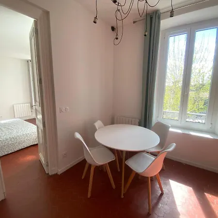 Apartment Charmant T3 Dans Le Centre Historique *