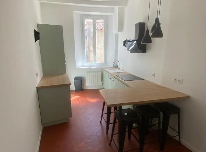 Apartment Charmant T3 Dans Le Centre Historique