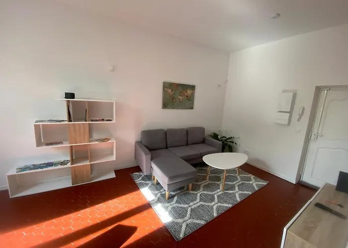 Charmant T3 Dans Le Centre Historique Apartment Manosque